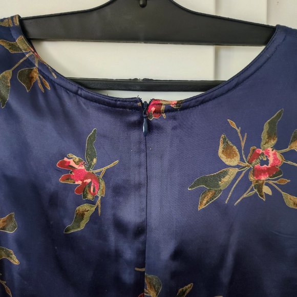 GAP Maxi Dress purple with floral design woman's size M - Picture 4 of 7